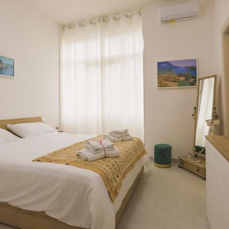 Barbyb B&B Σαλέρνο Εξωτερικό φωτογραφία